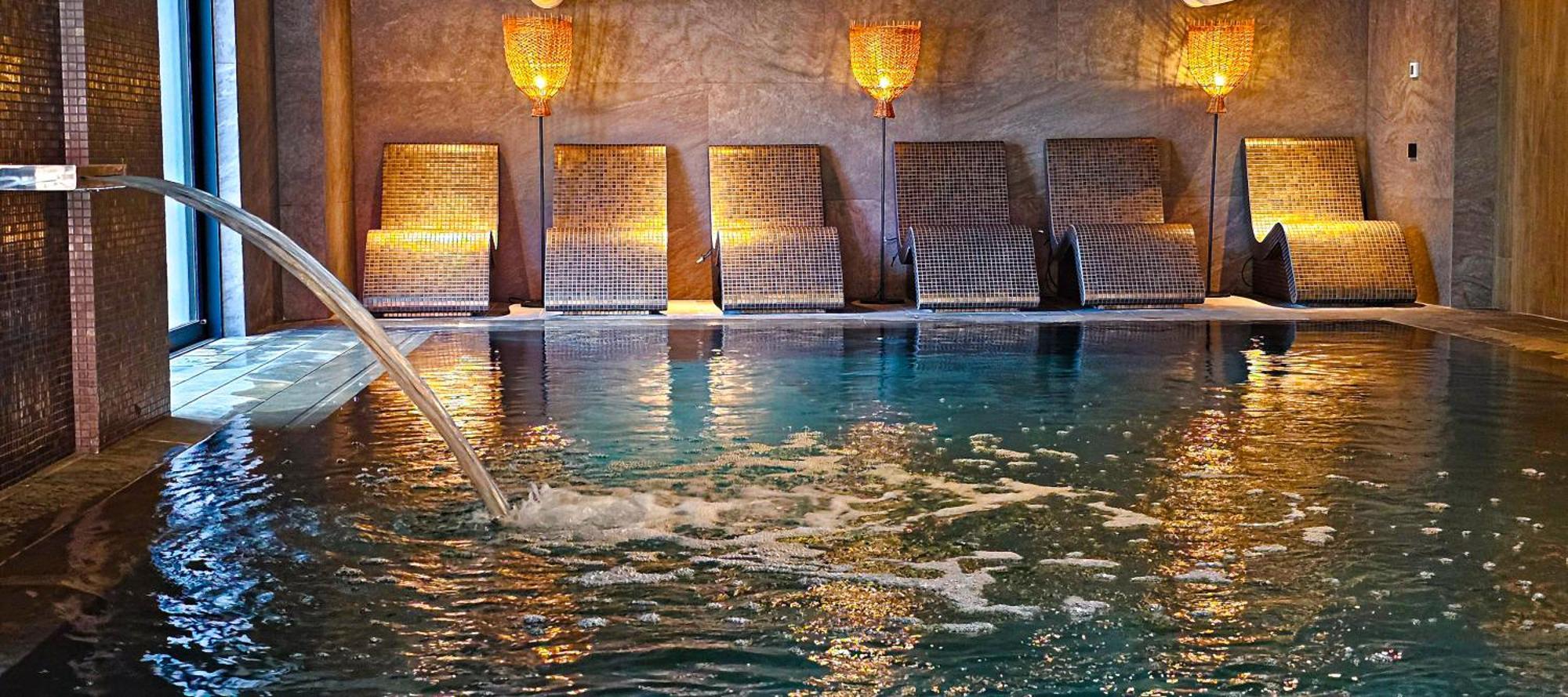 Hotel Bucura Келіменешті Екстер'єр фото